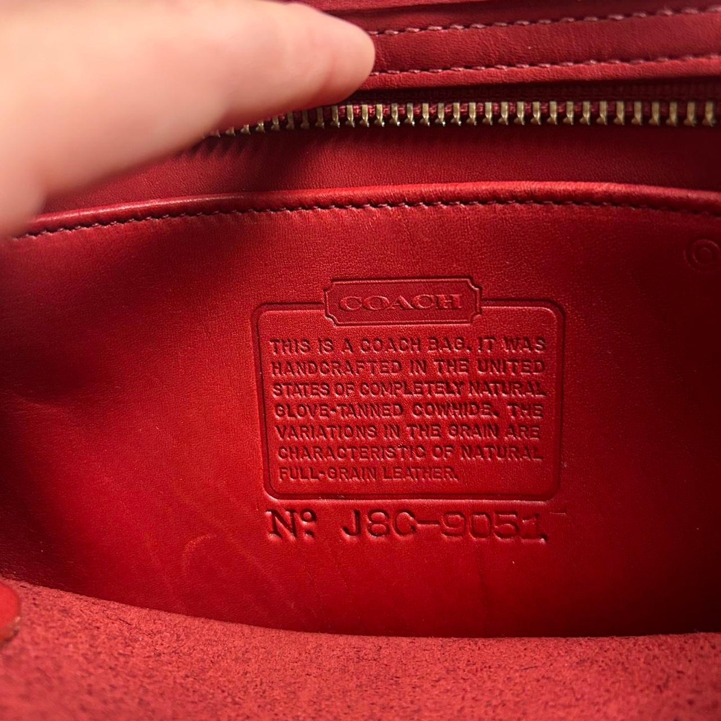 Coach vintage swing zip bag