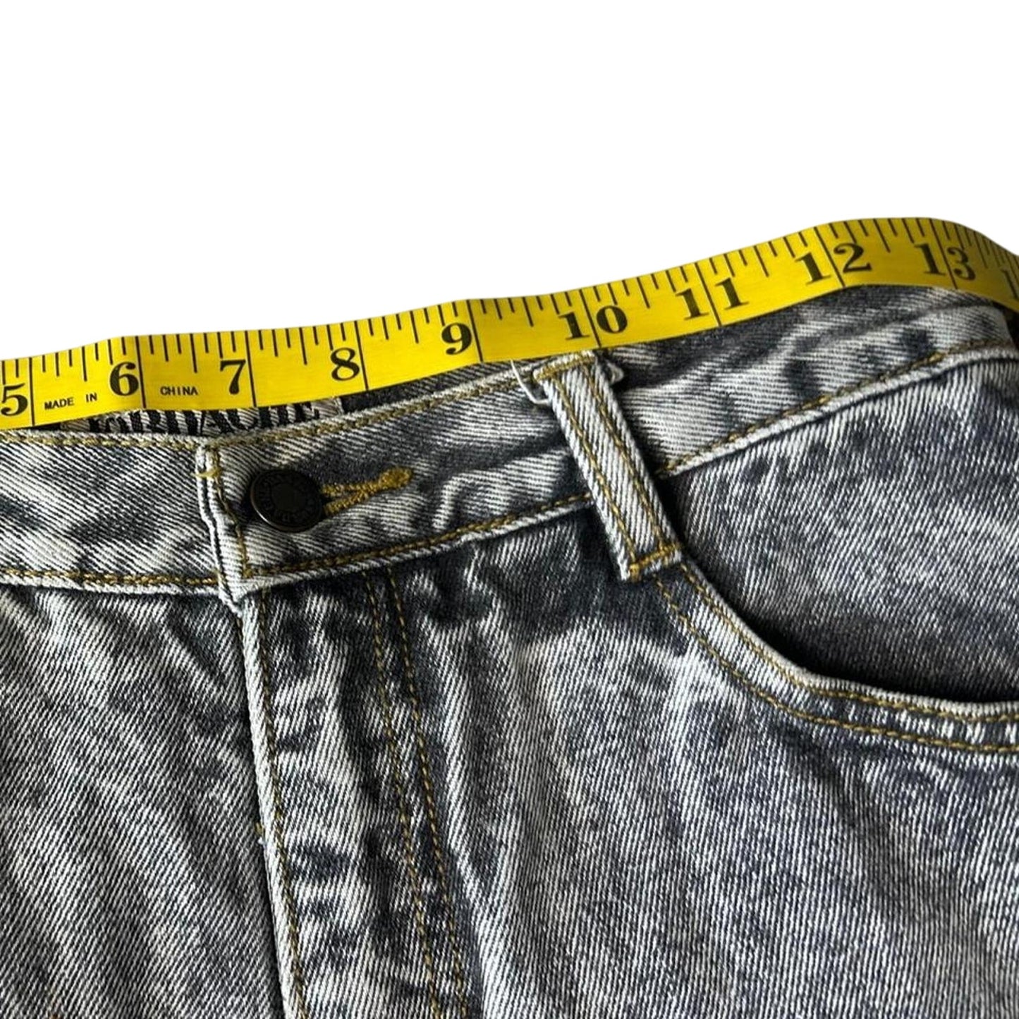 Jordache size 26x30 high waisted barrel