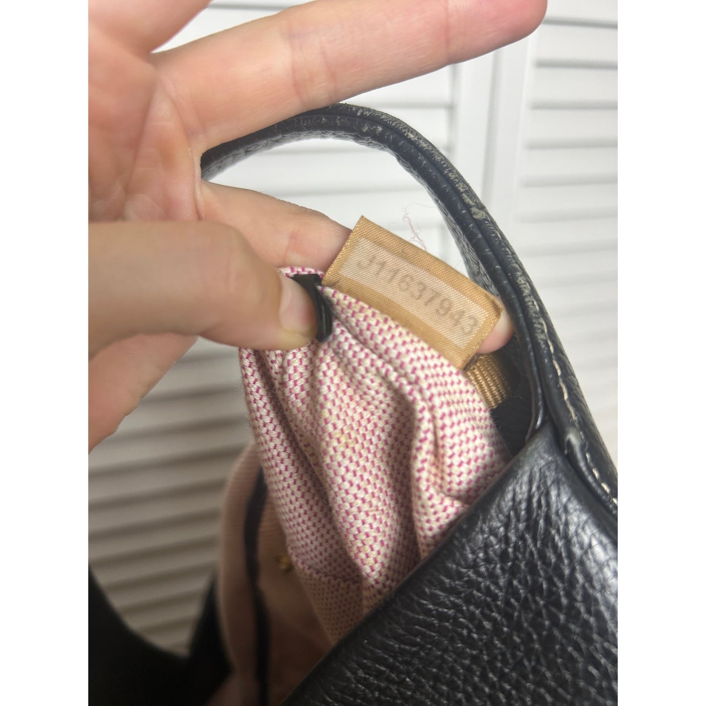 Dooney and bourke clip hobo bag black pebbles leather