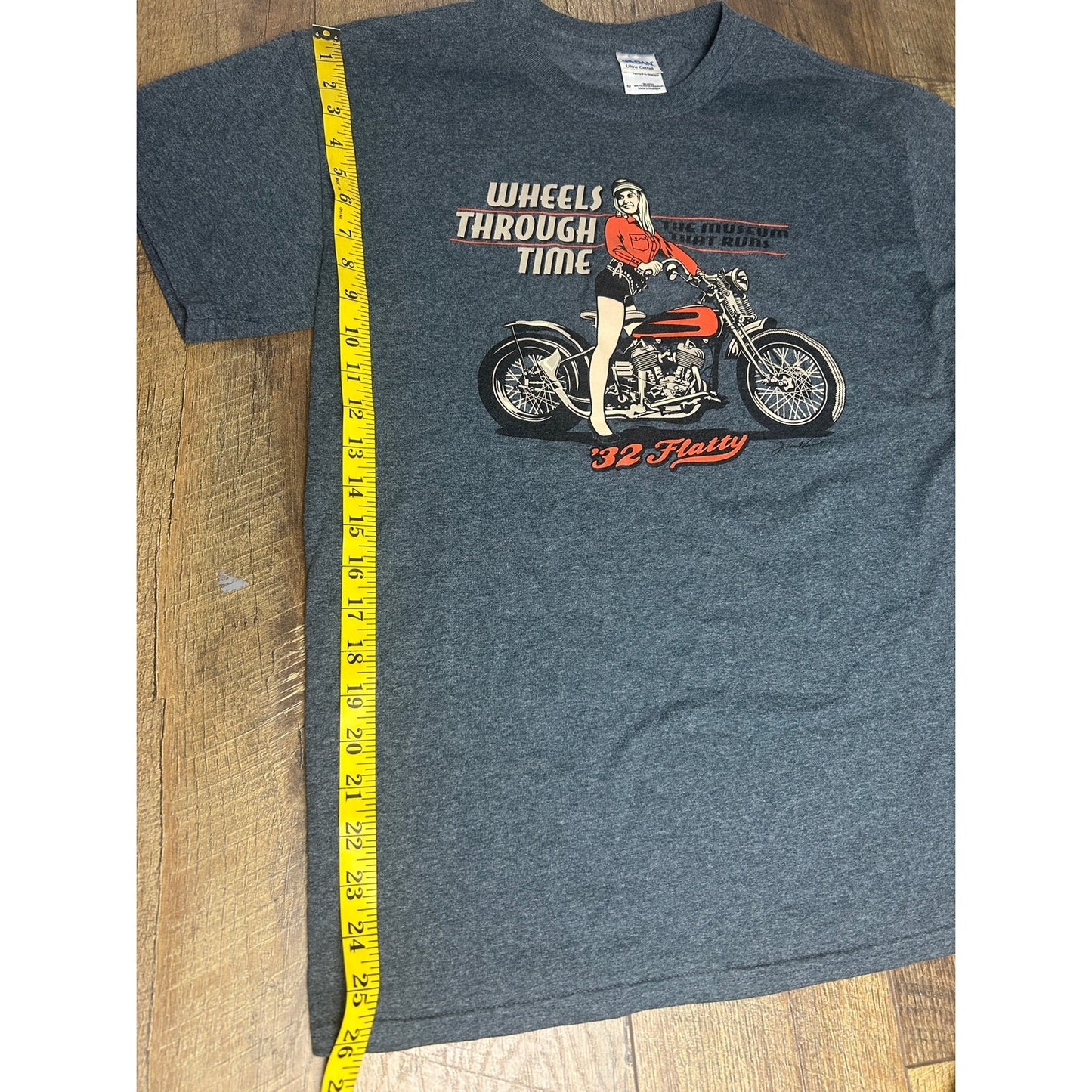 Vintage Style Pinup Biker Tee – Gildan Ultra Cotton Graphic T-Shirt Size M