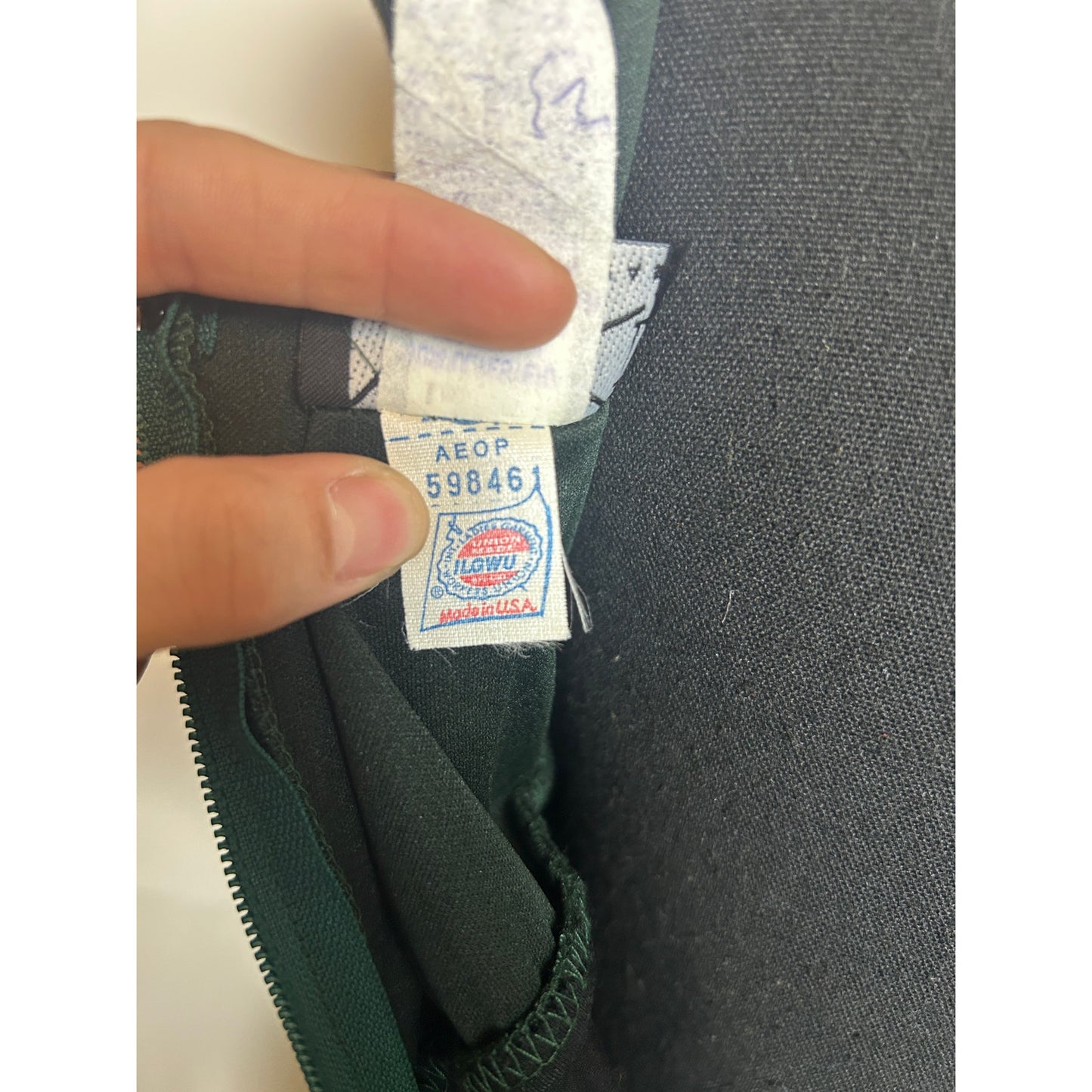 Vintage 1970er Niki Livas Smaragdgrünes Samt-Organza-Ballkleid Union Made