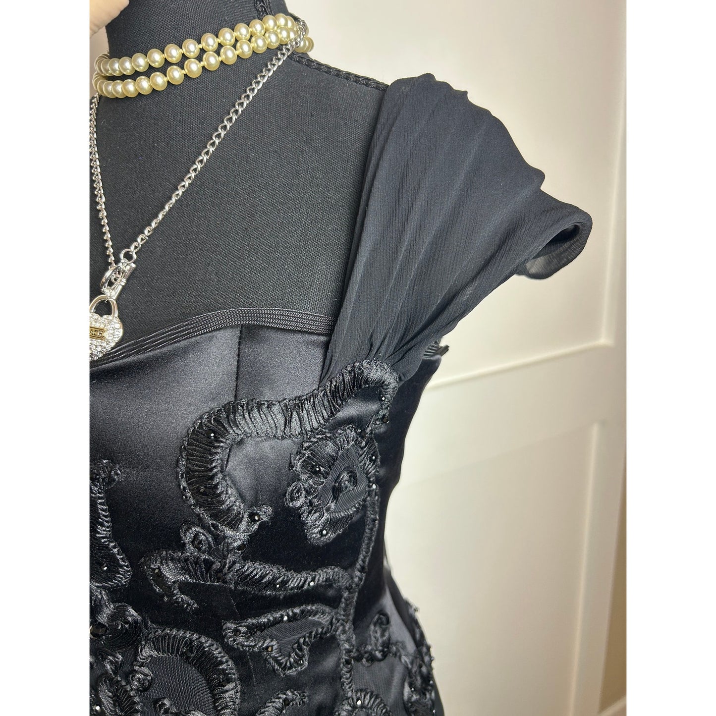 Alex Tein Skulpturales Seidenkleid Avantgarde Editorial Euro Art Girl Designer