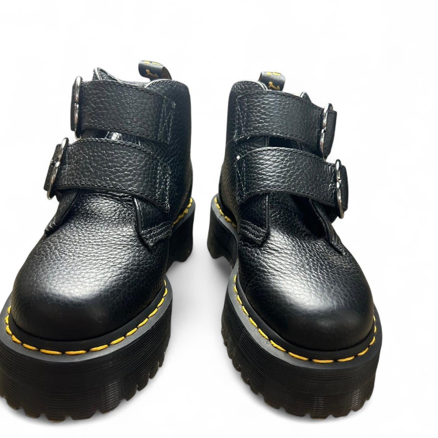Devon heart doc martens pebbled leather