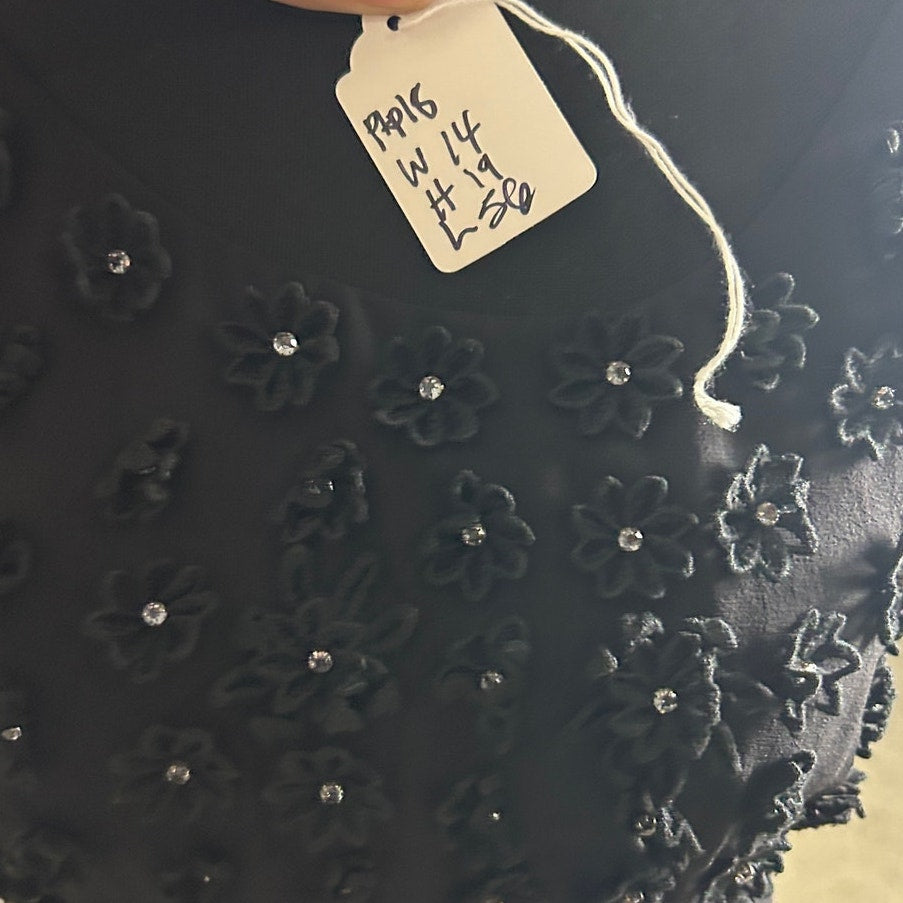 ✨ Robe longue babydoll Betsey Johnson en soie noire perlée et à sequins
