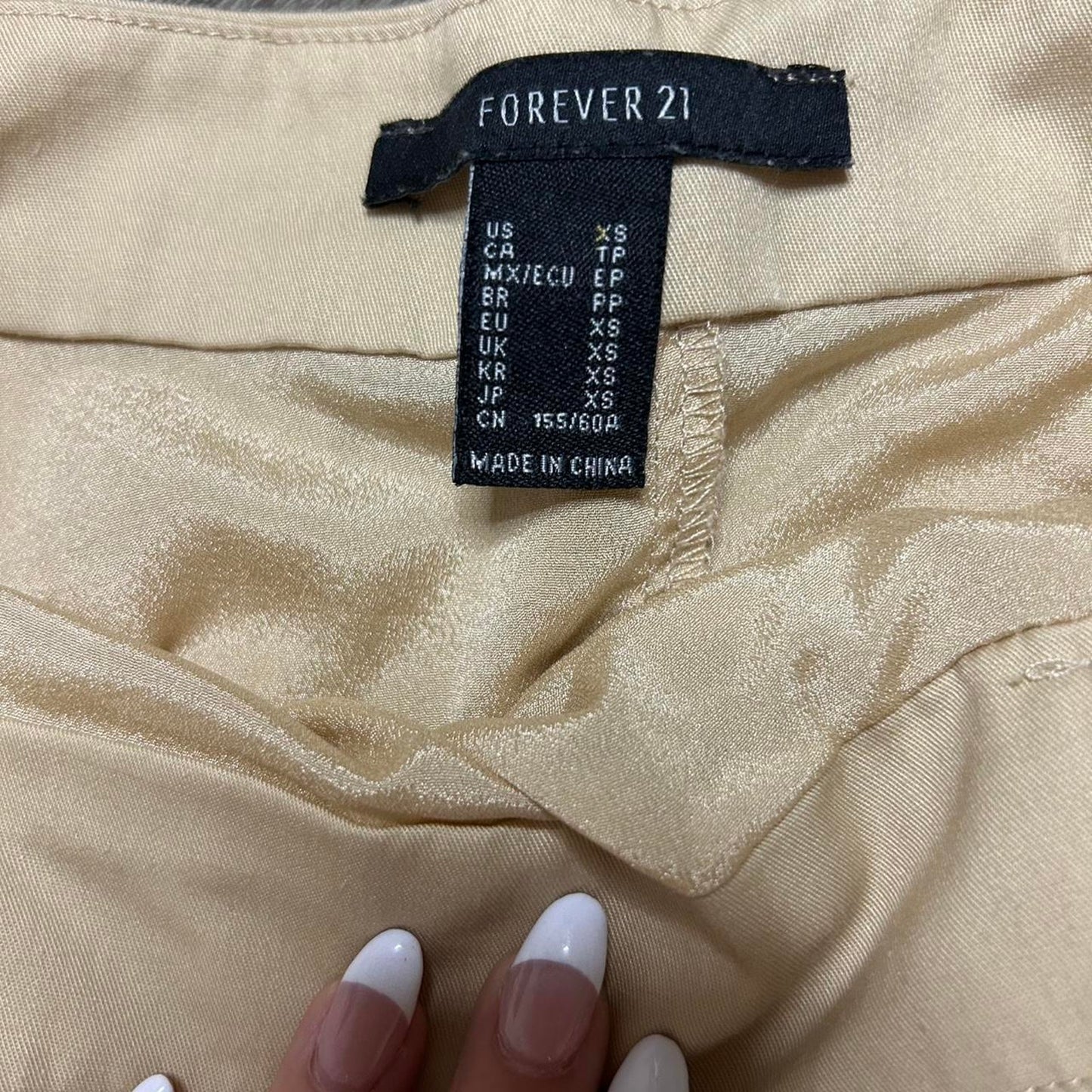 Forever21 cream pleated mini skirt
