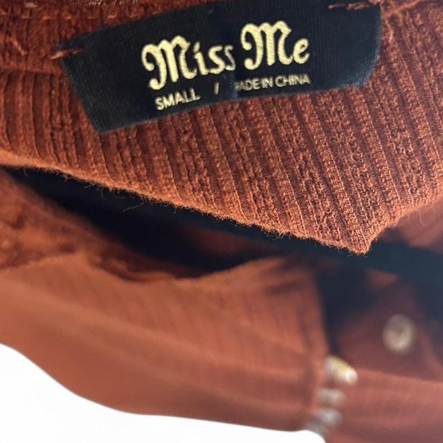 Miss me size small Orange and brown lace henley