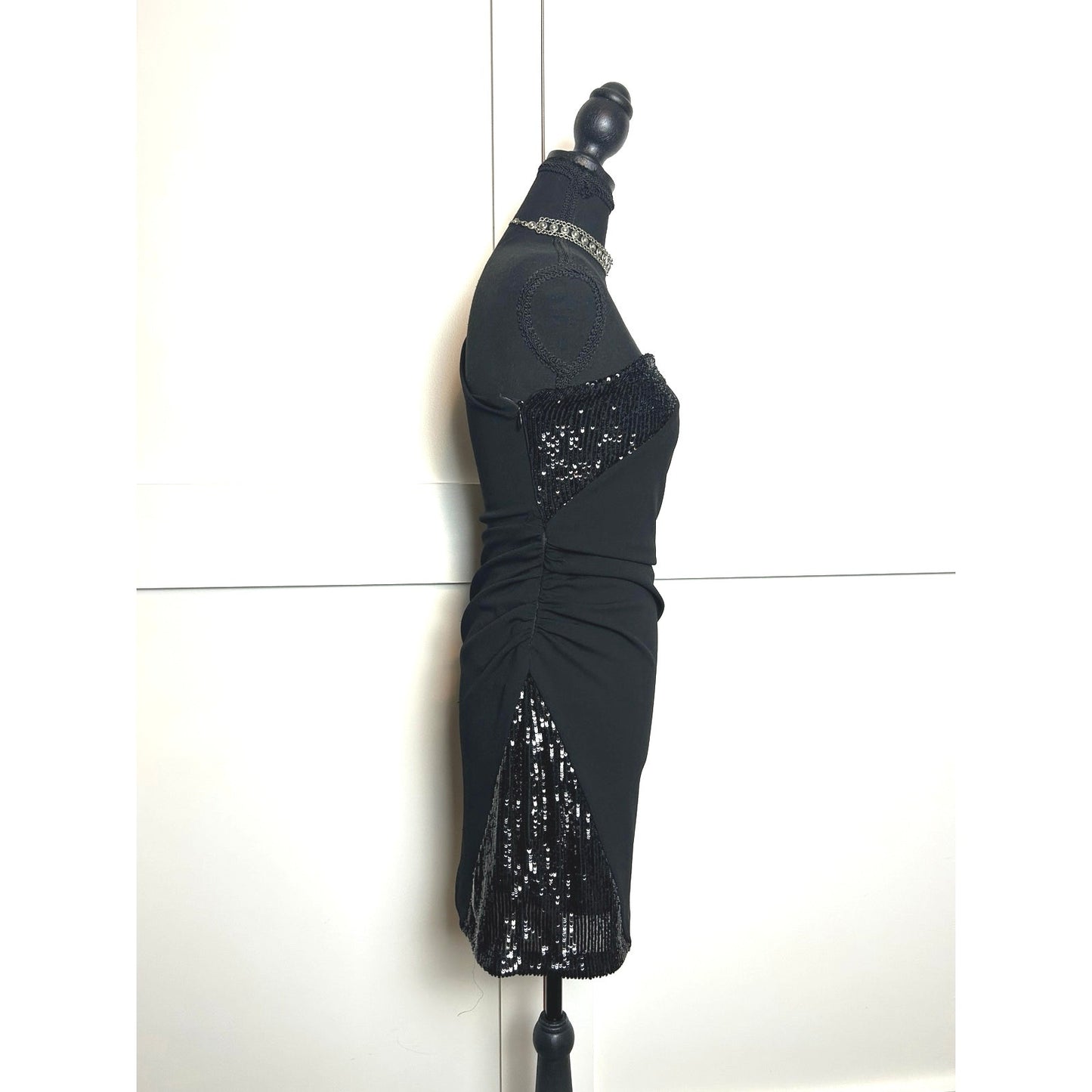 Y2K It-Girl Express Schwarzes Ein-Schulter-Kleid XS Eng anliegendes Minimalistisches Cocktailparty-Kleid