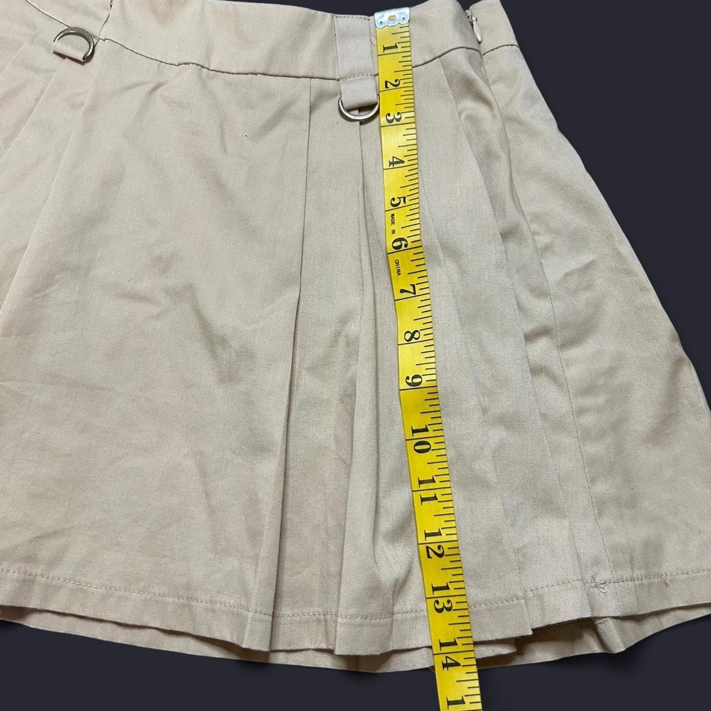 Forever21 cream pleated mini skirt