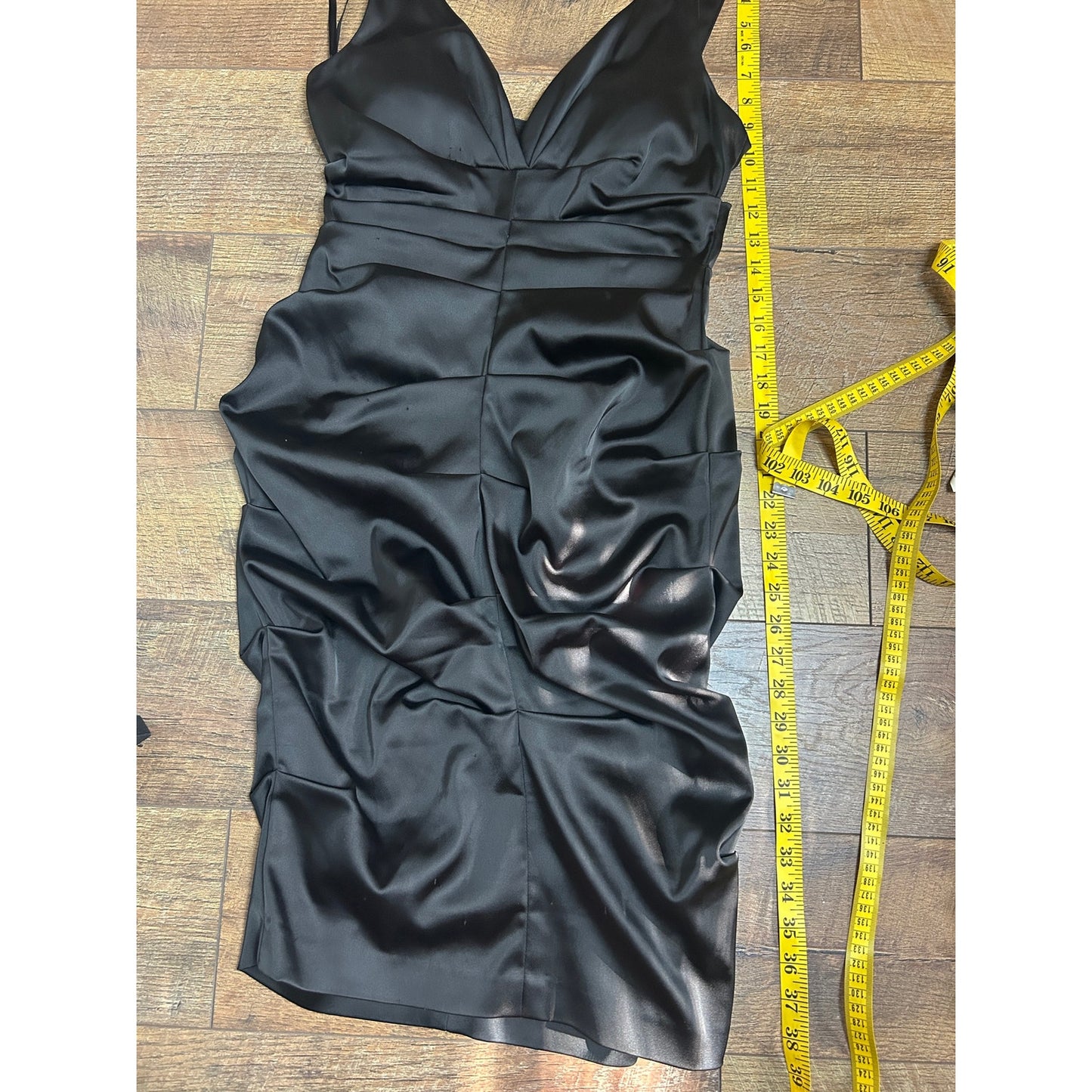 Y2K Abendmode Xscape by Joanna Chen Größe 10 Bodycon-Kleid mit Rüschen