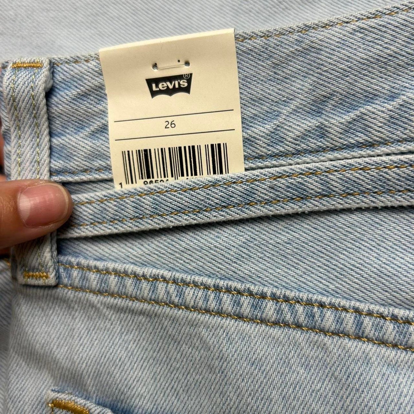 Levi’s size 26x39 belted denim maxi skirt with tie waist
