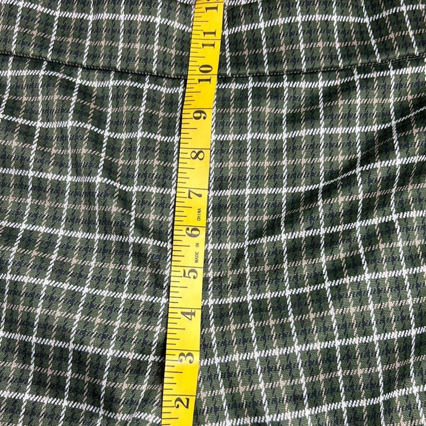 Isaac mizrahi green and black plaid cropped trouser
