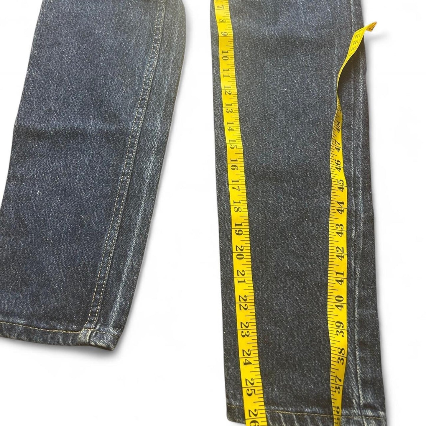 1980's Zena size 24x28 high waisted tapered leg vintage jean