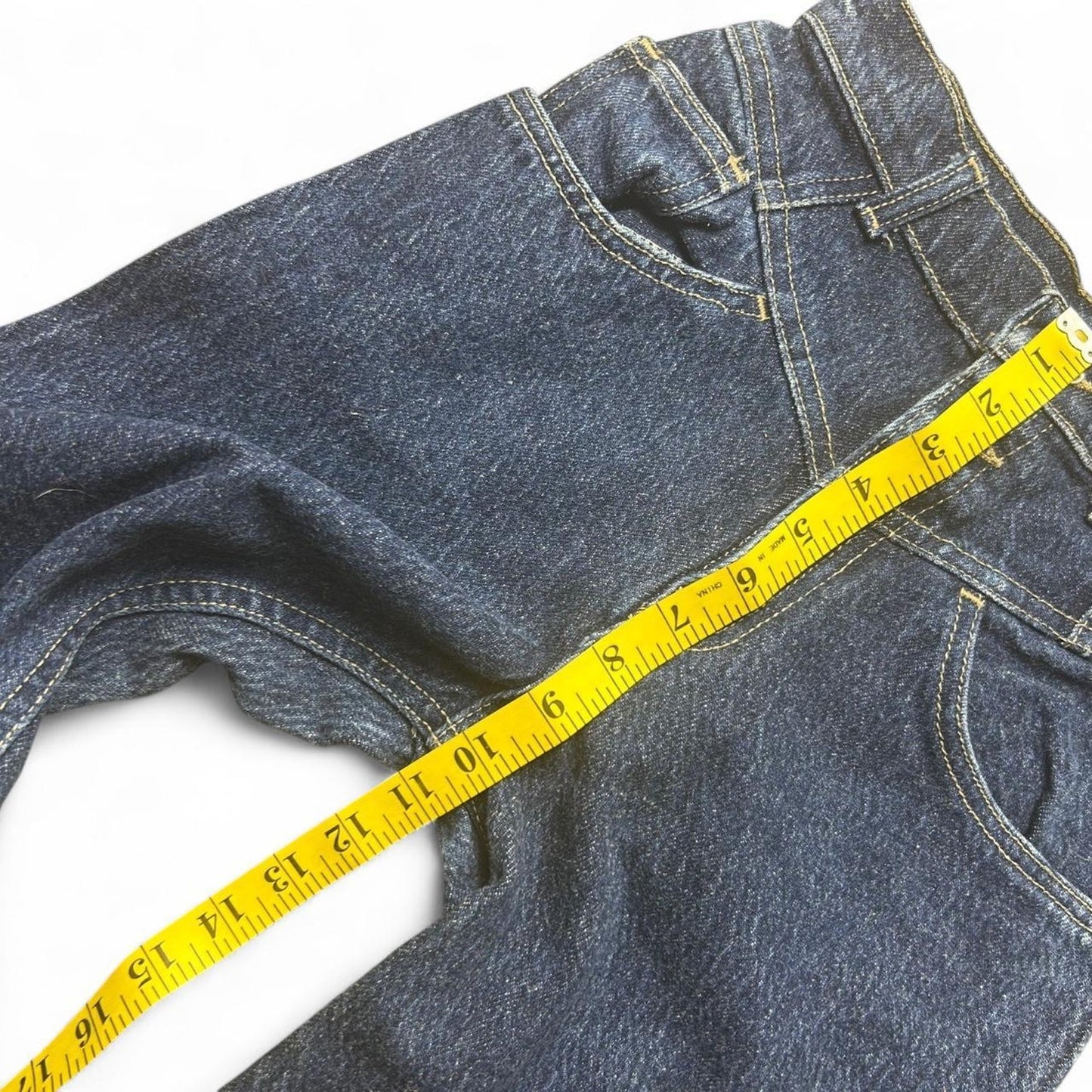 1980's Zena size 24x28 high waisted tapered leg vintage jean