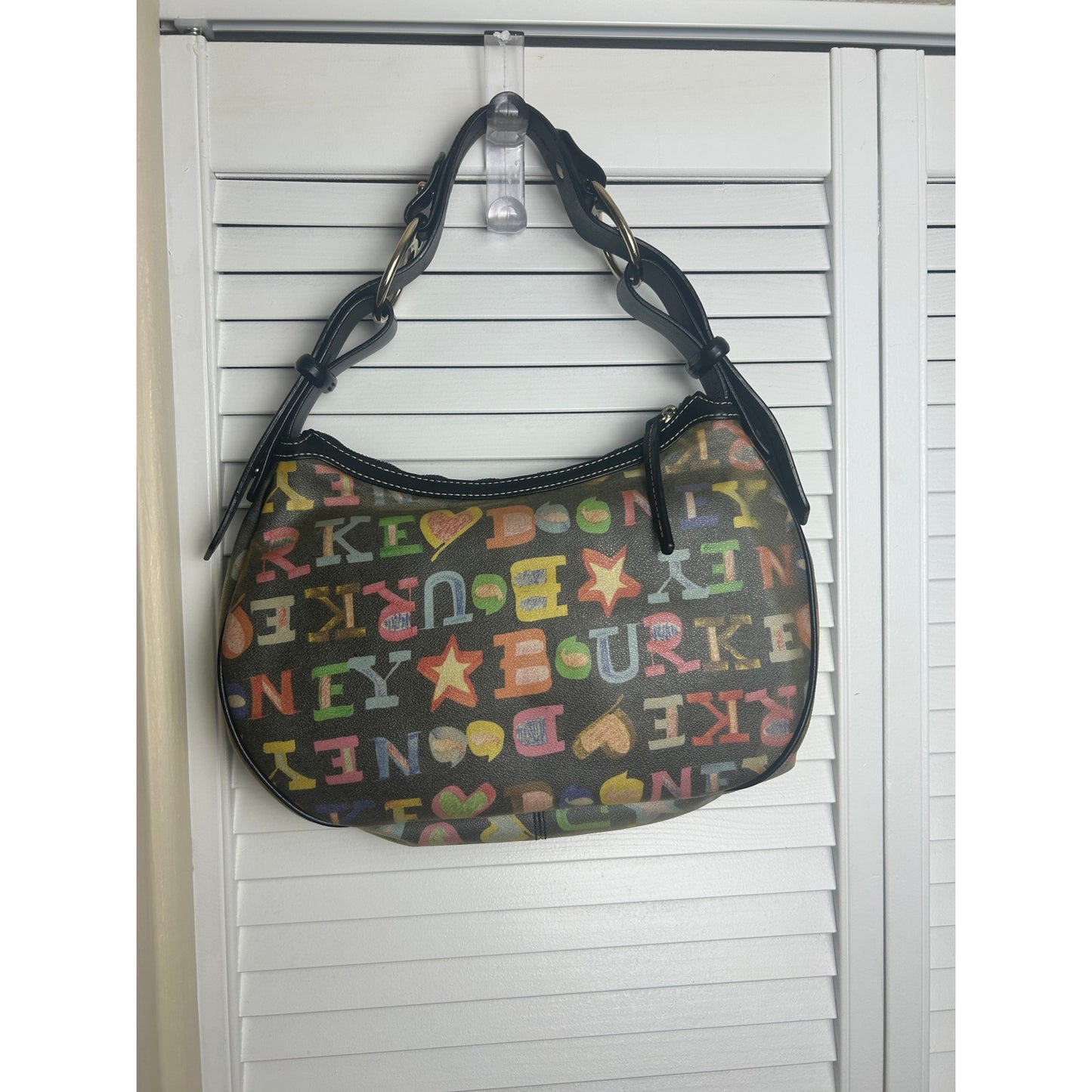 Sac à main à bandoulière Dooney & Bourke Y2K motif graffiti arc-en-ciel