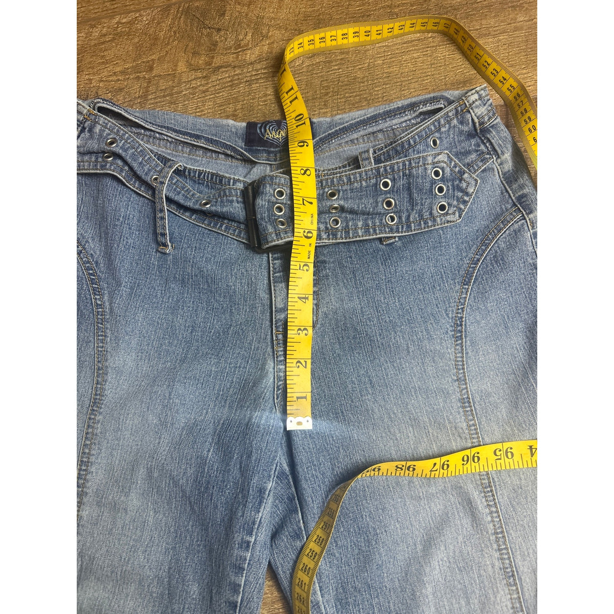 angels belted lowrise flare jeans bareback light wash y2k size 7
