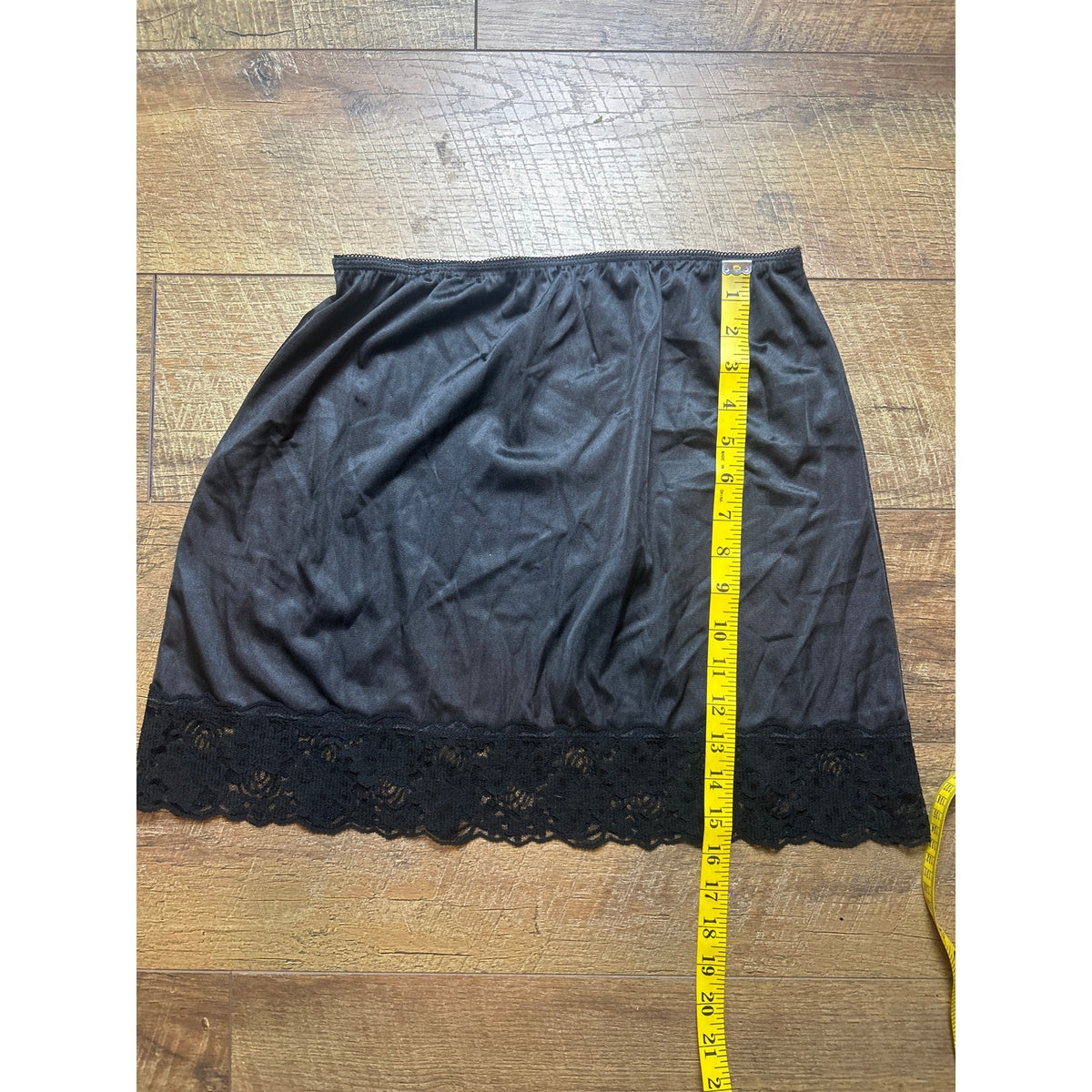 Vintage Wondermaid Lace Slip Skirt Large 100% Antron III Nylon Made USA Lingerie