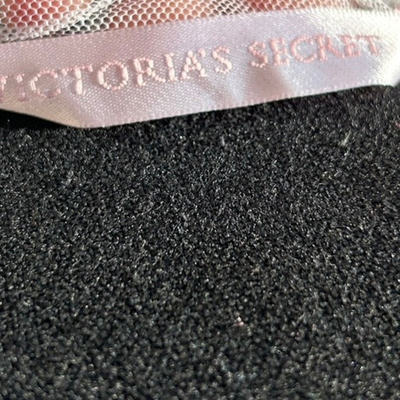 Victoria’s Secret babydoll bra top pink label in white size xs/s