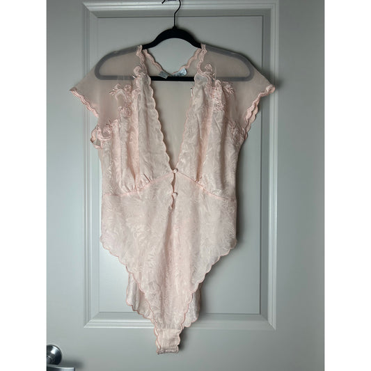 Etienne vintage bodysuit baby pink size xl