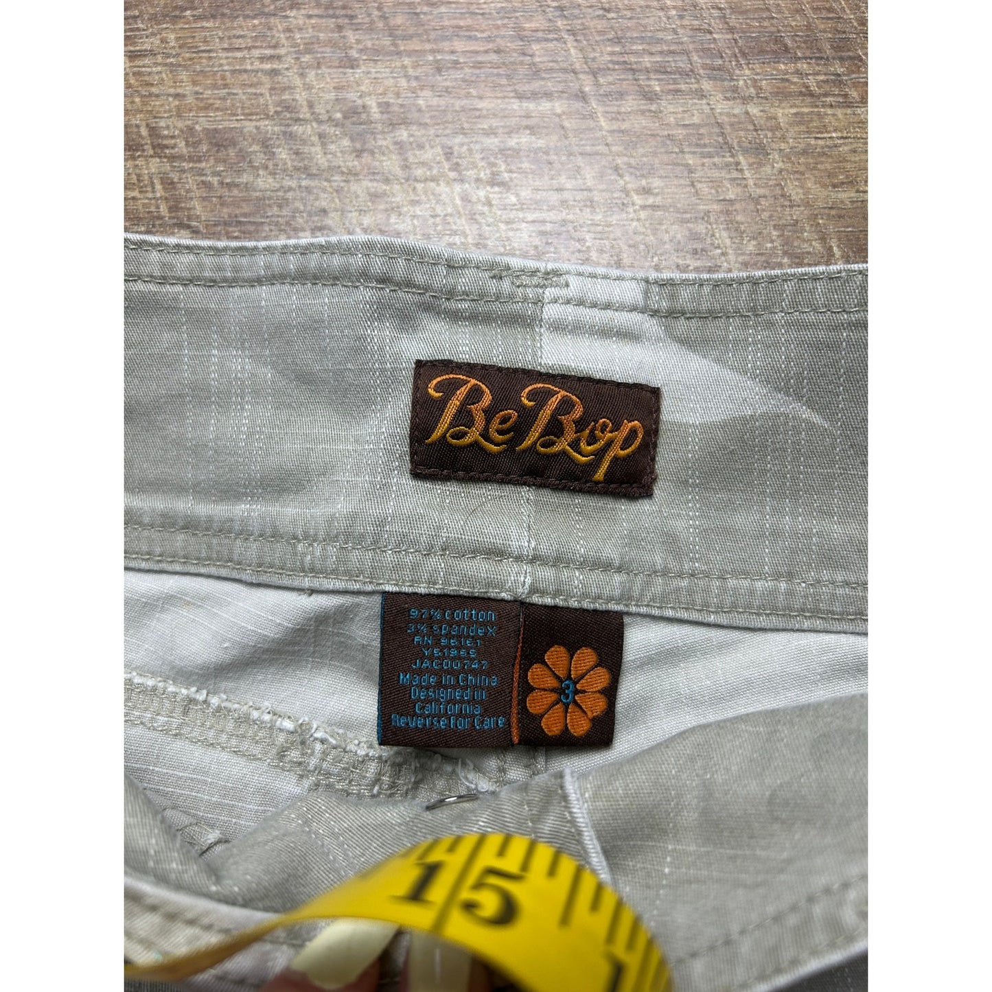 y2k bebop lowrise camo bermuda shorts cotton size 3