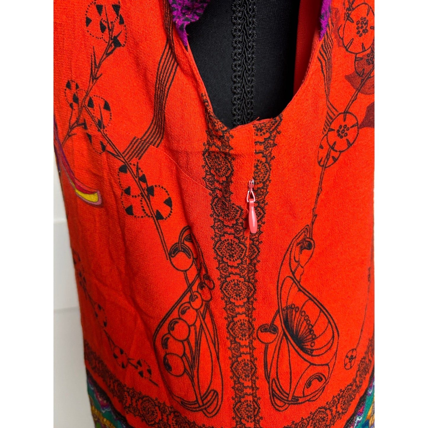 Robe Desigual Koda Taille 44 Imprimé Pégase Brodée Motifs Vifs Créateur Européen