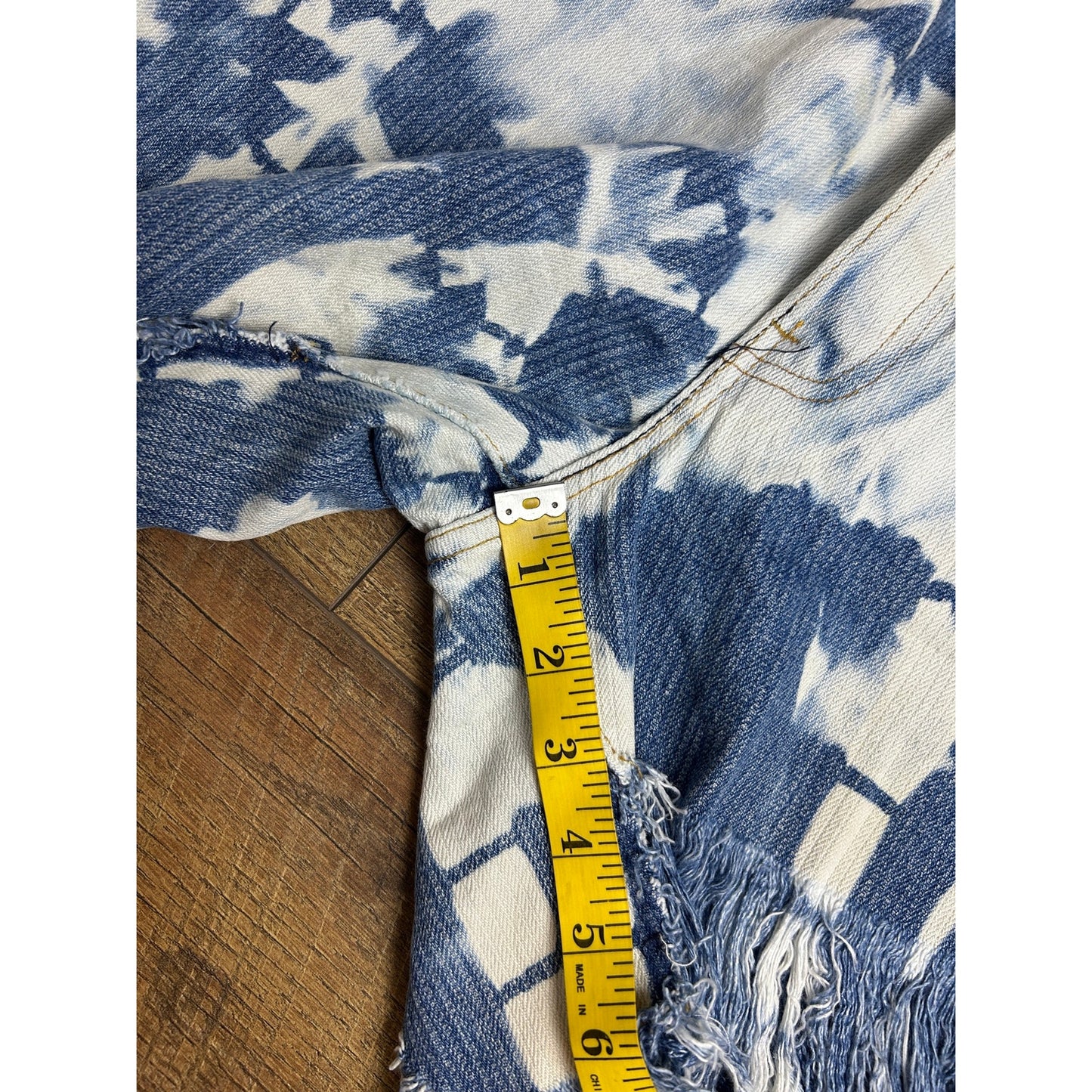 High Waist Bleached Tie Dye Jorts Distressed Frayed Festival Shorts Size 26