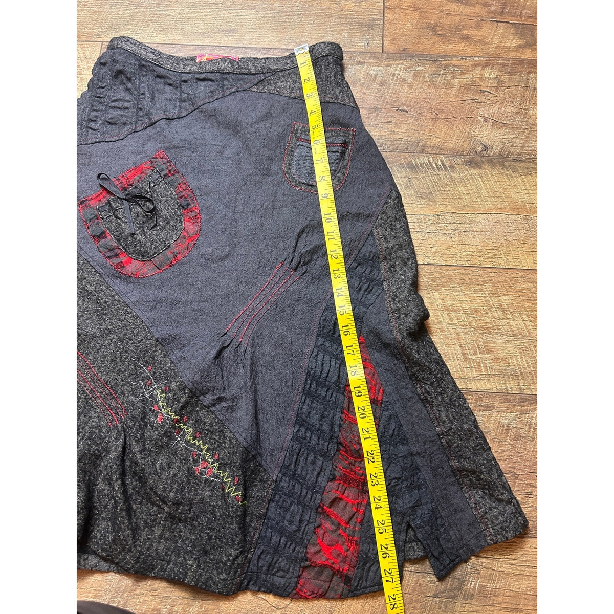 Euro grunge Adventures des Toiles Hiver 2007 Patchwork Skirt EU 38