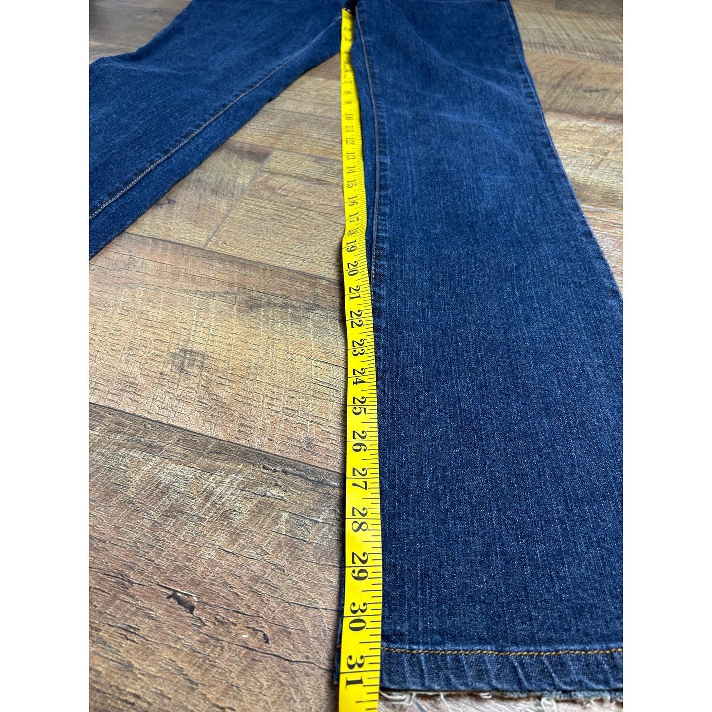 DKNY Mid Rise Dark Wash Bootcut Jeans | Classic Denim Size 28x31