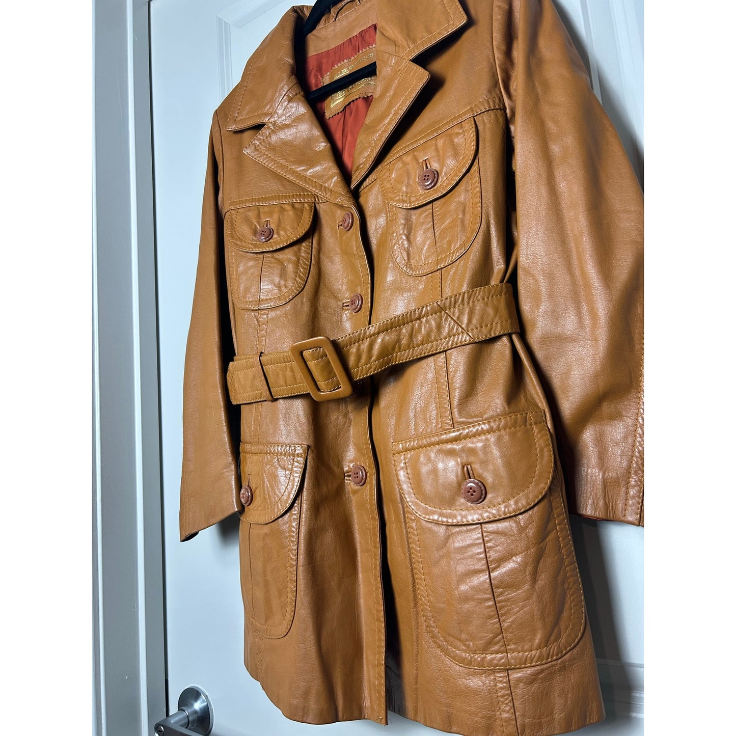 Trench en cuir ceinturé Montgomery Ward couleur cognac taille M