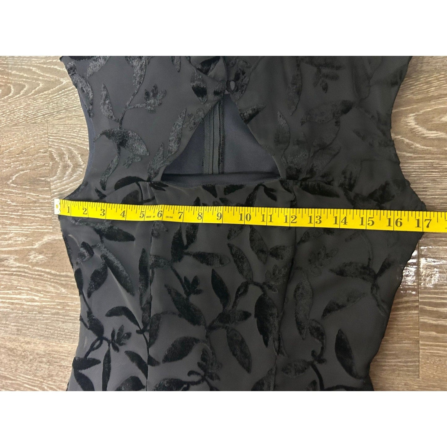 Vintage La Belle Silk Burnout Velvet Mini Dress Keyhole Neck Size 7