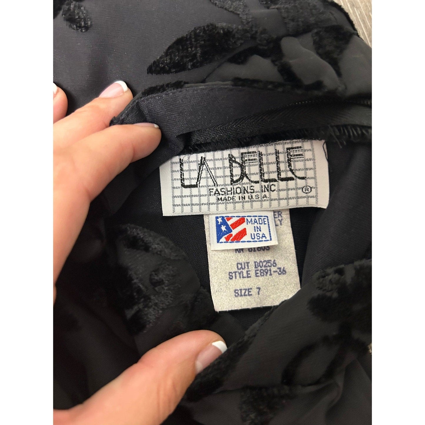 Vintage La Belle Silk Burnout Velvet Mini Dress Keyhole Neck Size 7