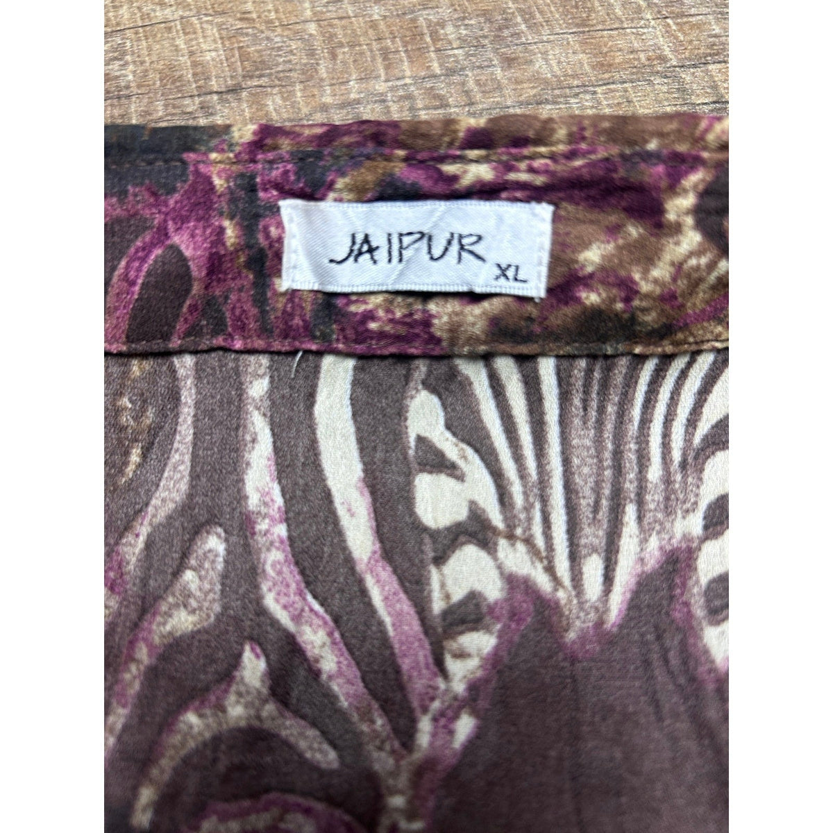 jaipur animal print snap up long sleeve crinkle top size xl
