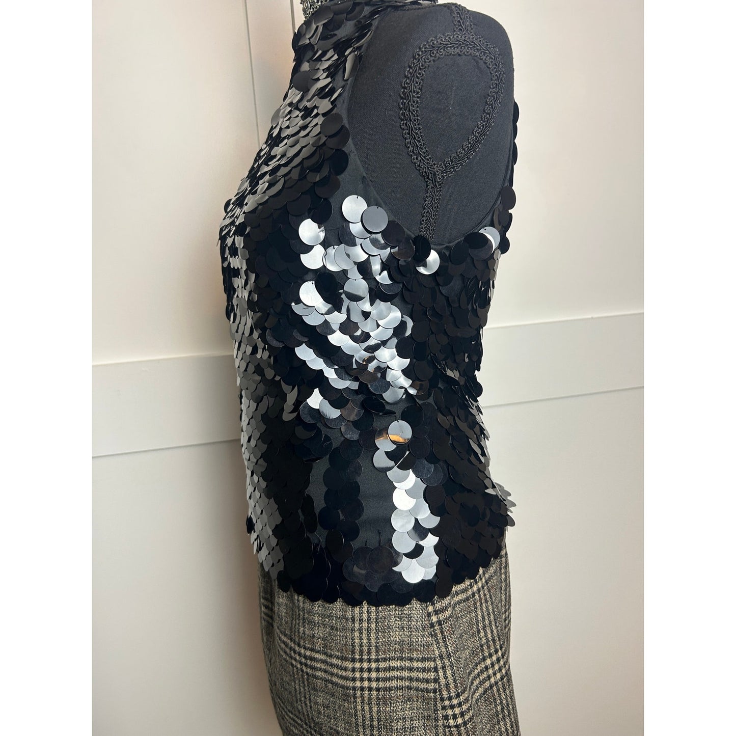 JS Boutique Black Mermaid Sequin Halter Top Y2K It Girl Night Out M