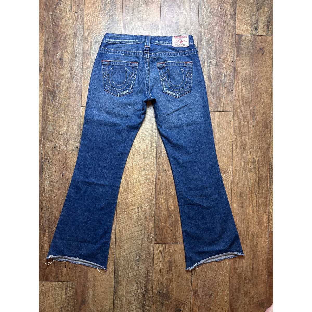 True Religion Becky Cut Distressed Jeans Size 28/29 Y2K Denim 601105 04-500