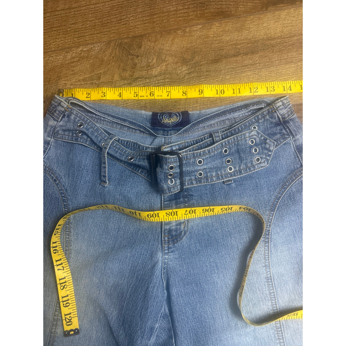 angels belted lowrise flare jeans bareback light wash y2k size 7