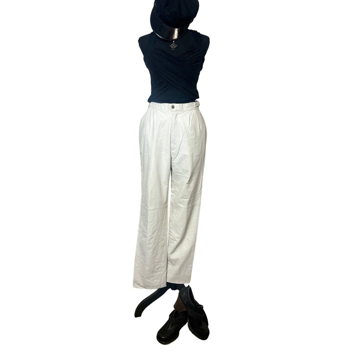 Tannery west white leather pants 27” w 29”L