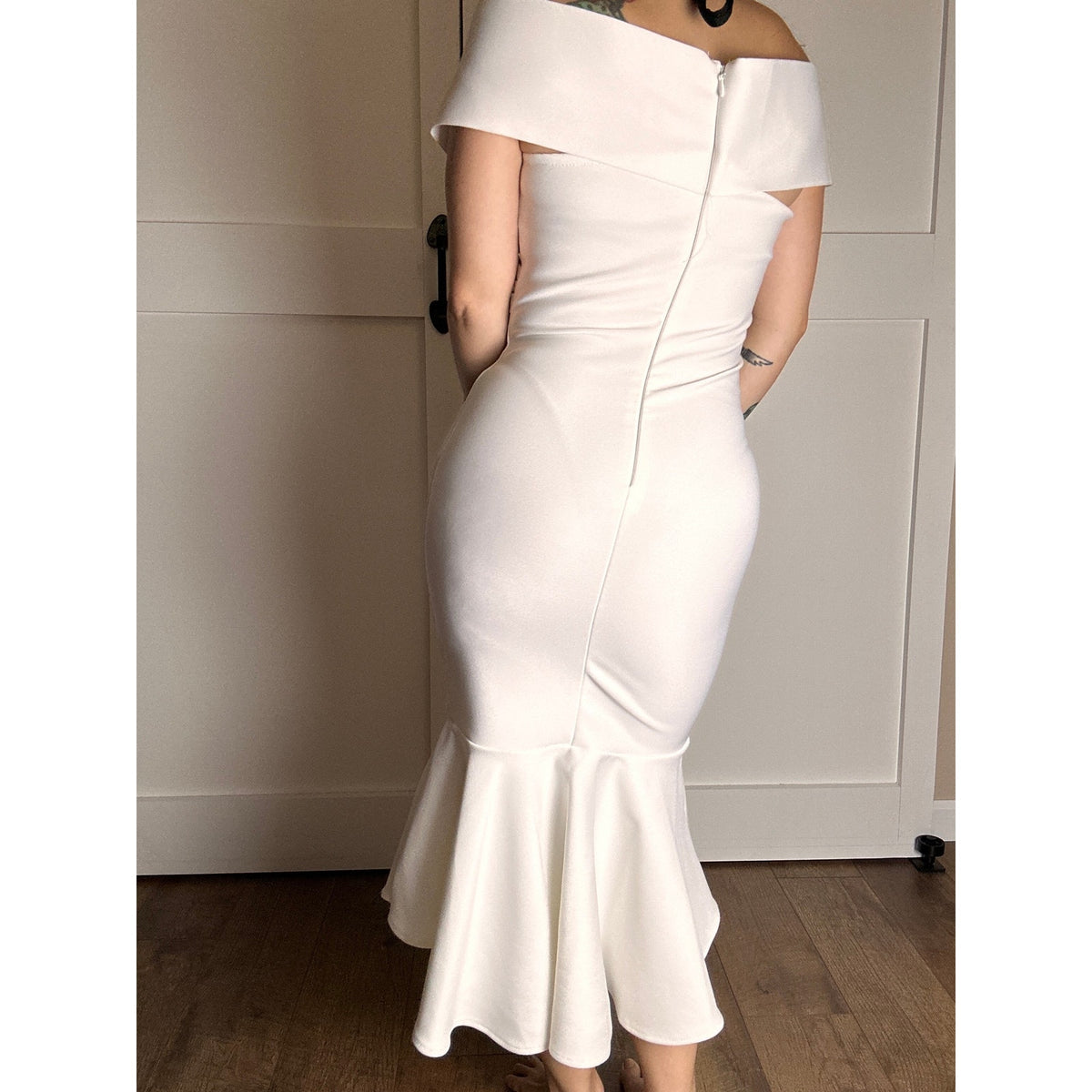 house of cb bodycon bandage off shoulder mermaid fit and flare dress white size medium
