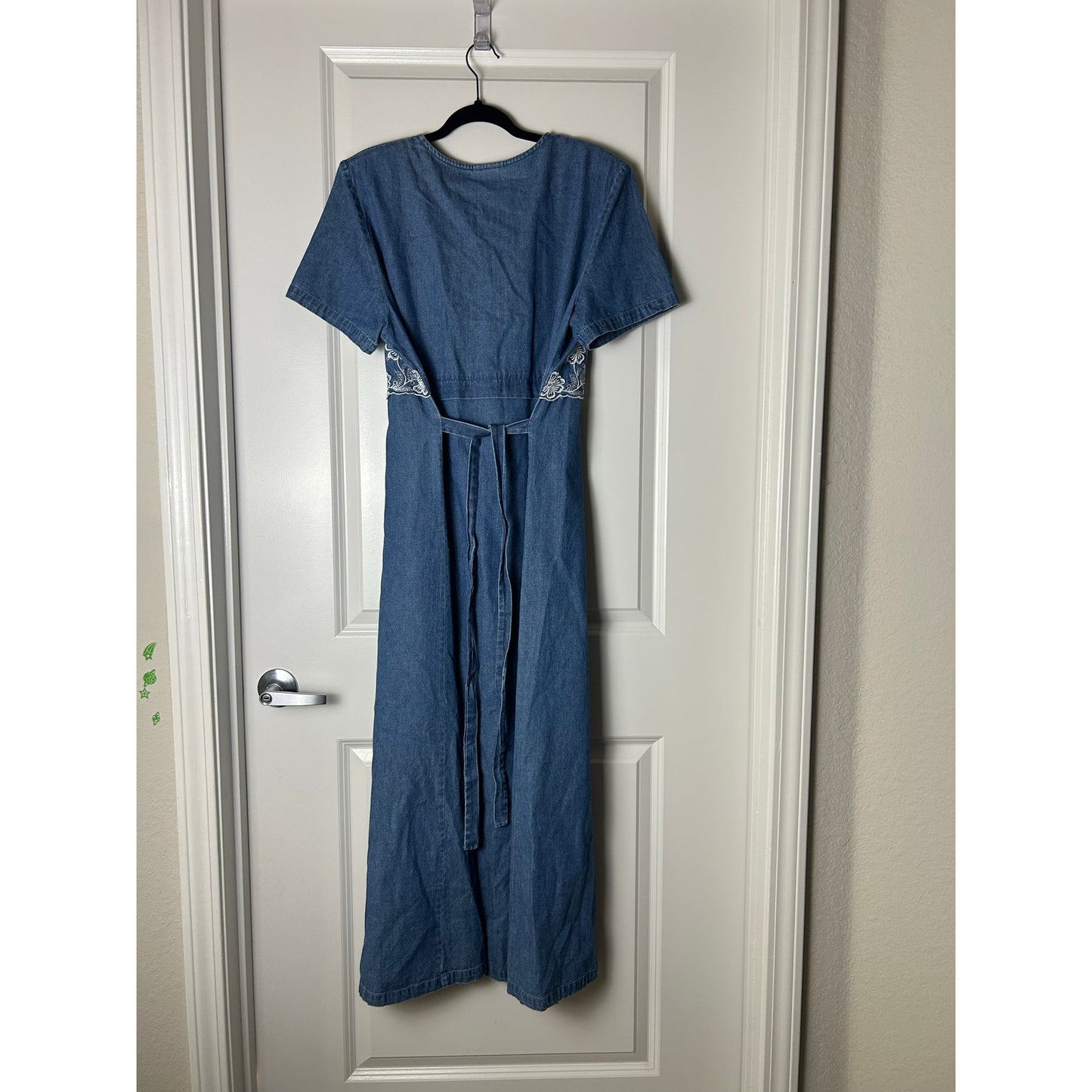 🌾 Robe longue en denim Tradition à nouer au dos avec broderie Taille 14