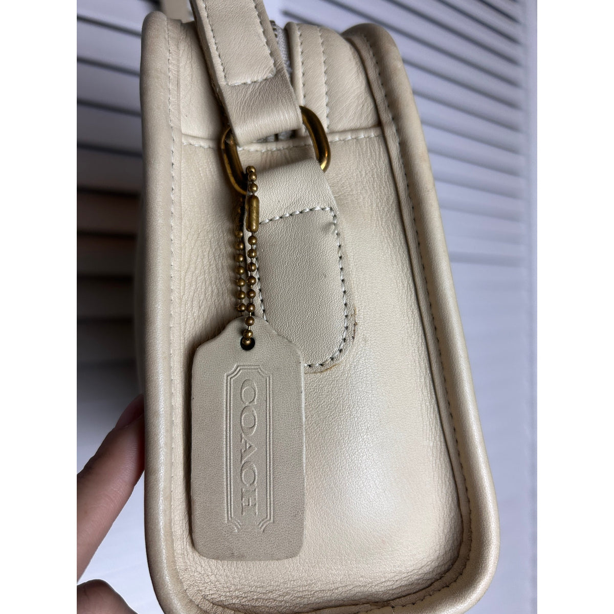 Vintage Coach Metropolis Zip 9087 Bone Leather Crossbody Shoulder Bag 1998