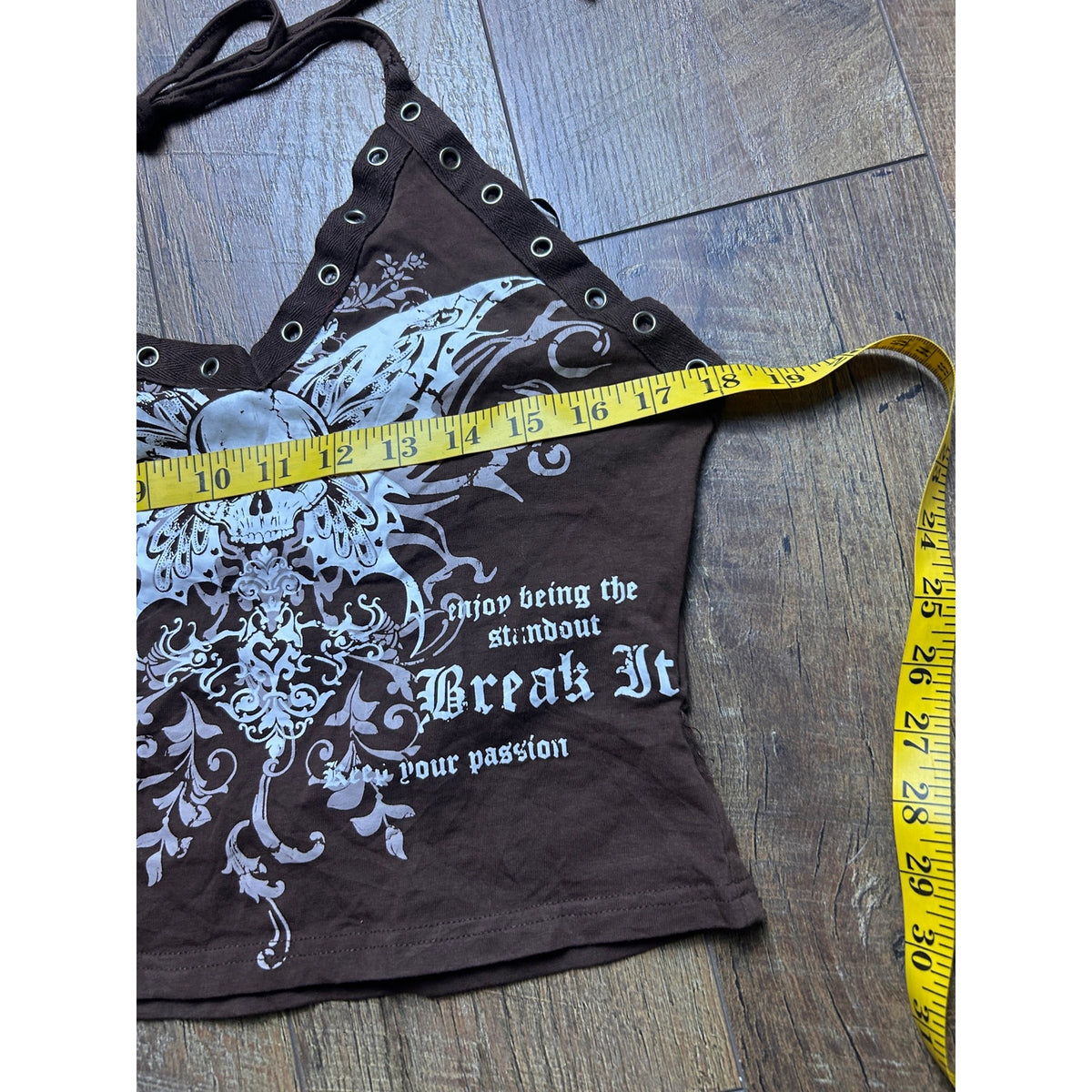 Indie Sleaze Grommet Skull Graphic Halter Top — S