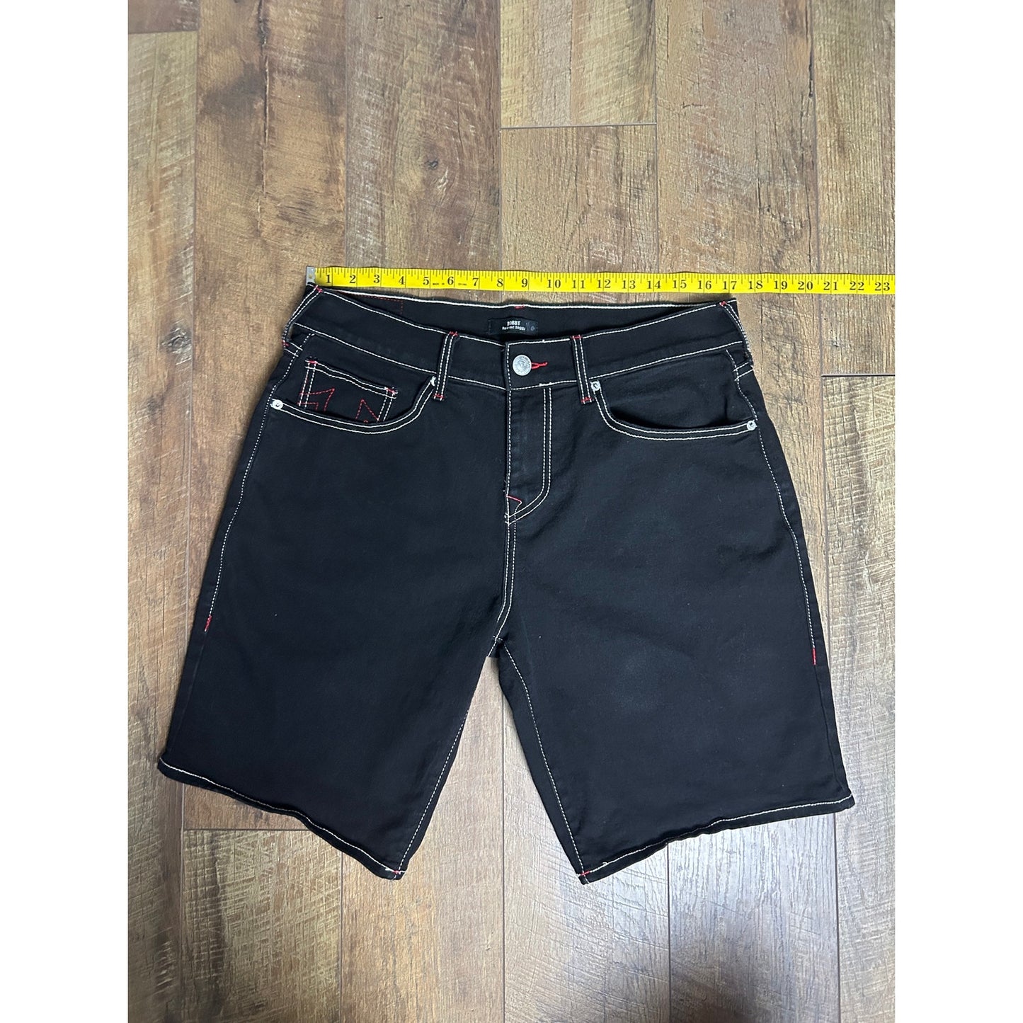 True religion jorts black and red size 34x10