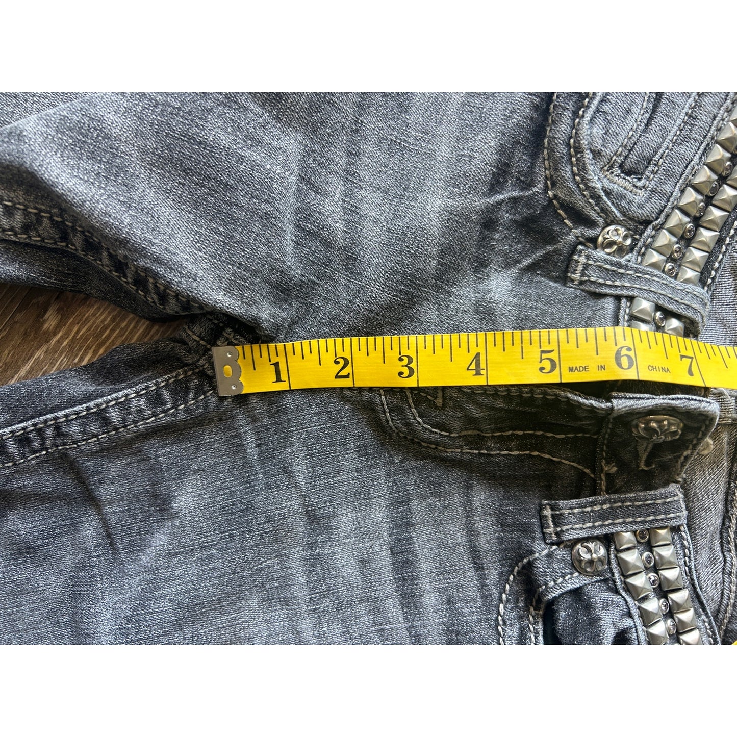 ✨ Studded Miss Me straight Jeans — Gray Wash (Youth 14)