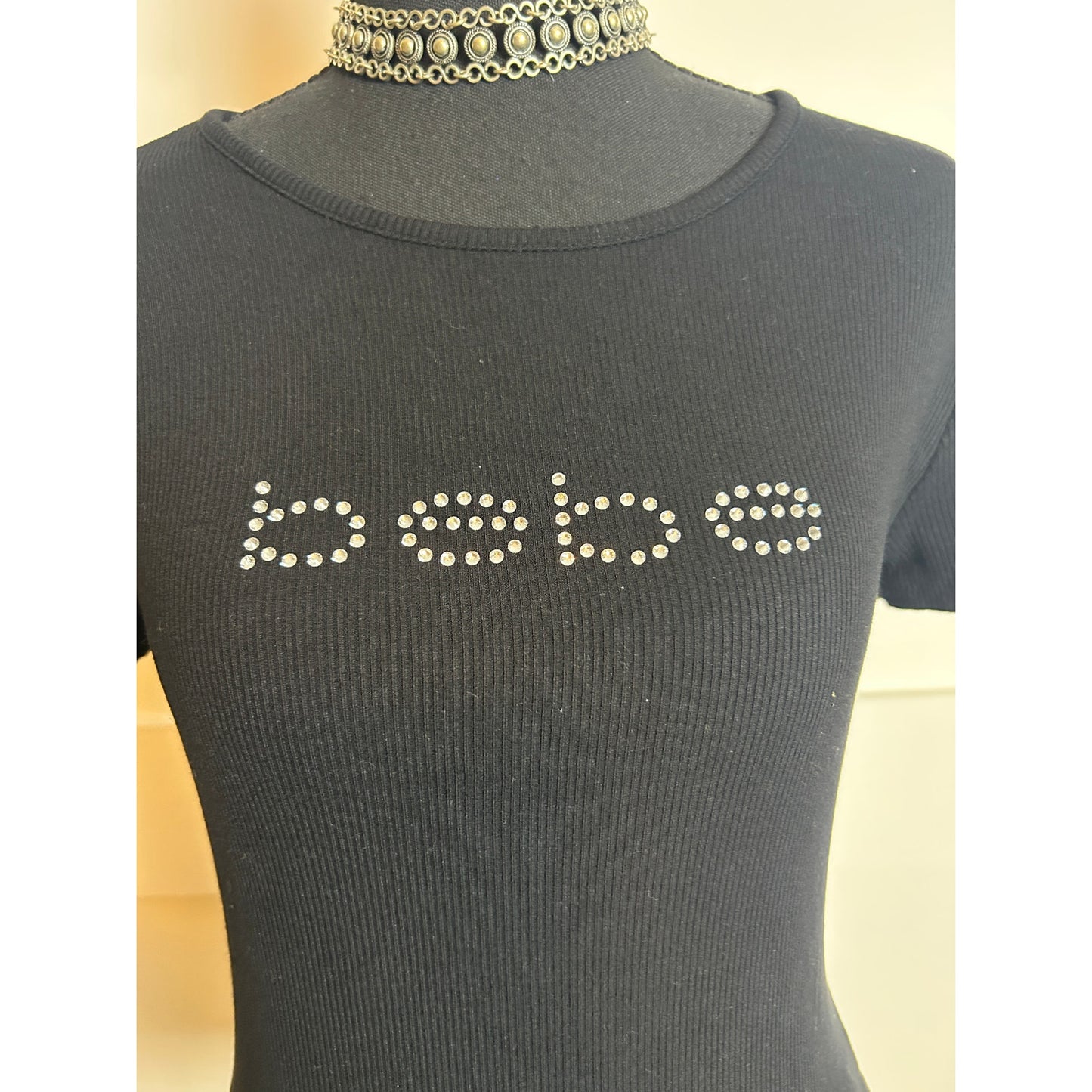 Haut côtelé noir en maille strass Y2K Bling BEBE taille M