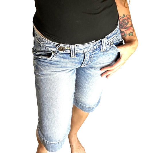 y2k guess low rise light wash bermuda short