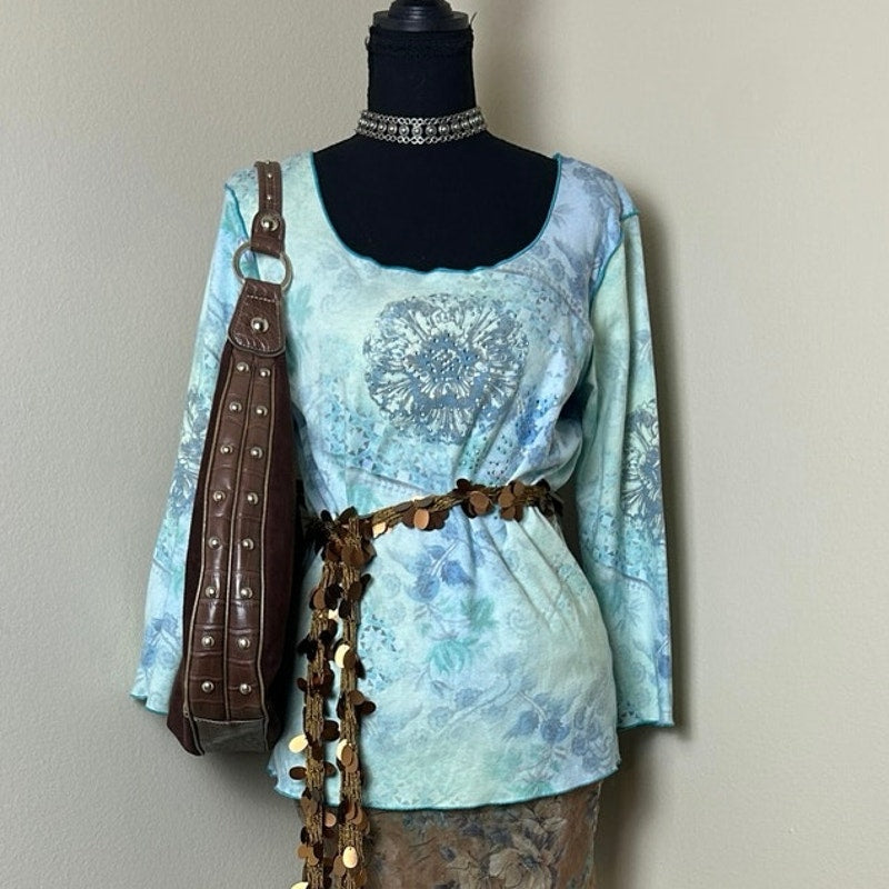 Oneworld Baby Blue Euro Print Top Size L 3/4 Sleeve Y2K Fairycore Boho Art Tee