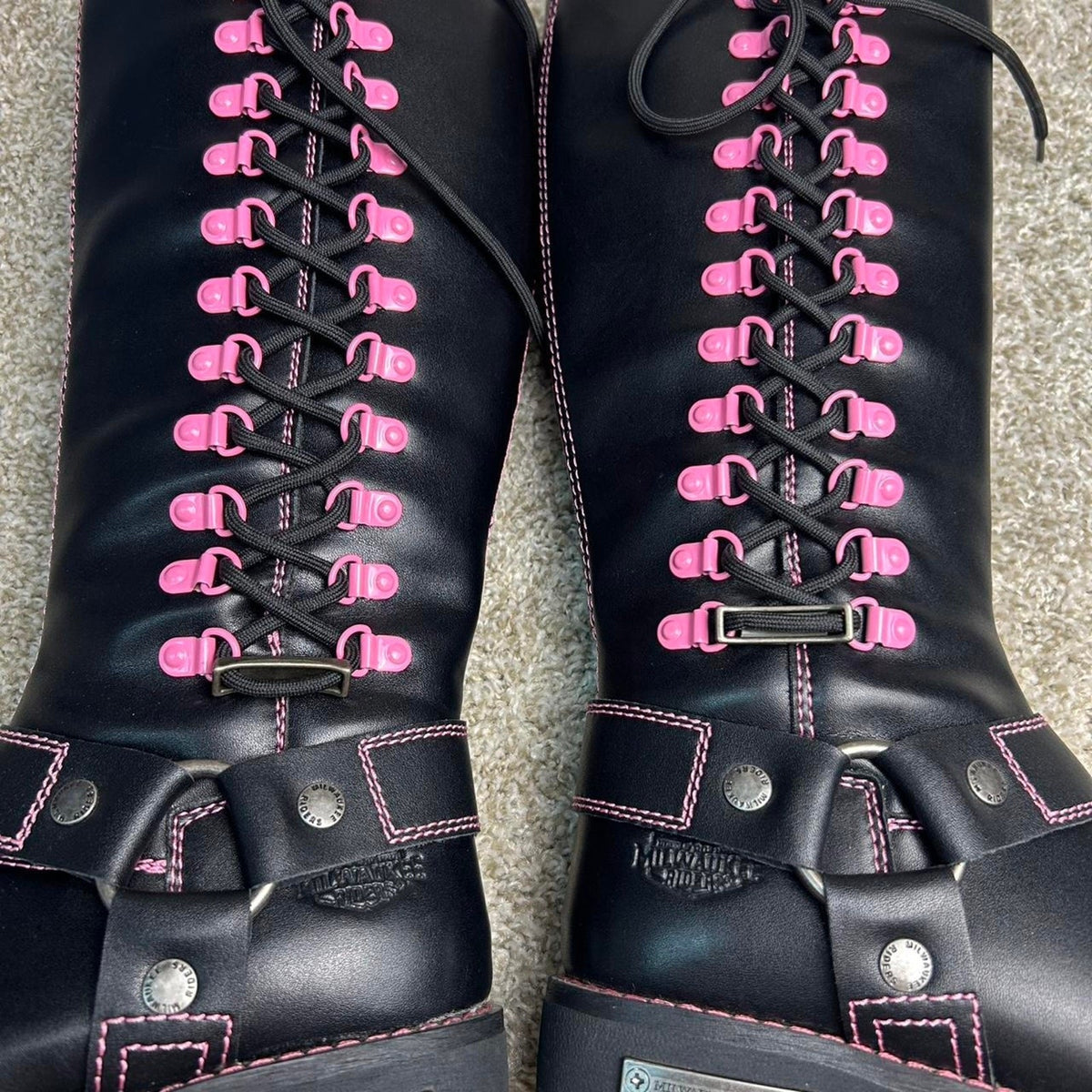 Milwaukee riders size 7 black leather harness biker boots