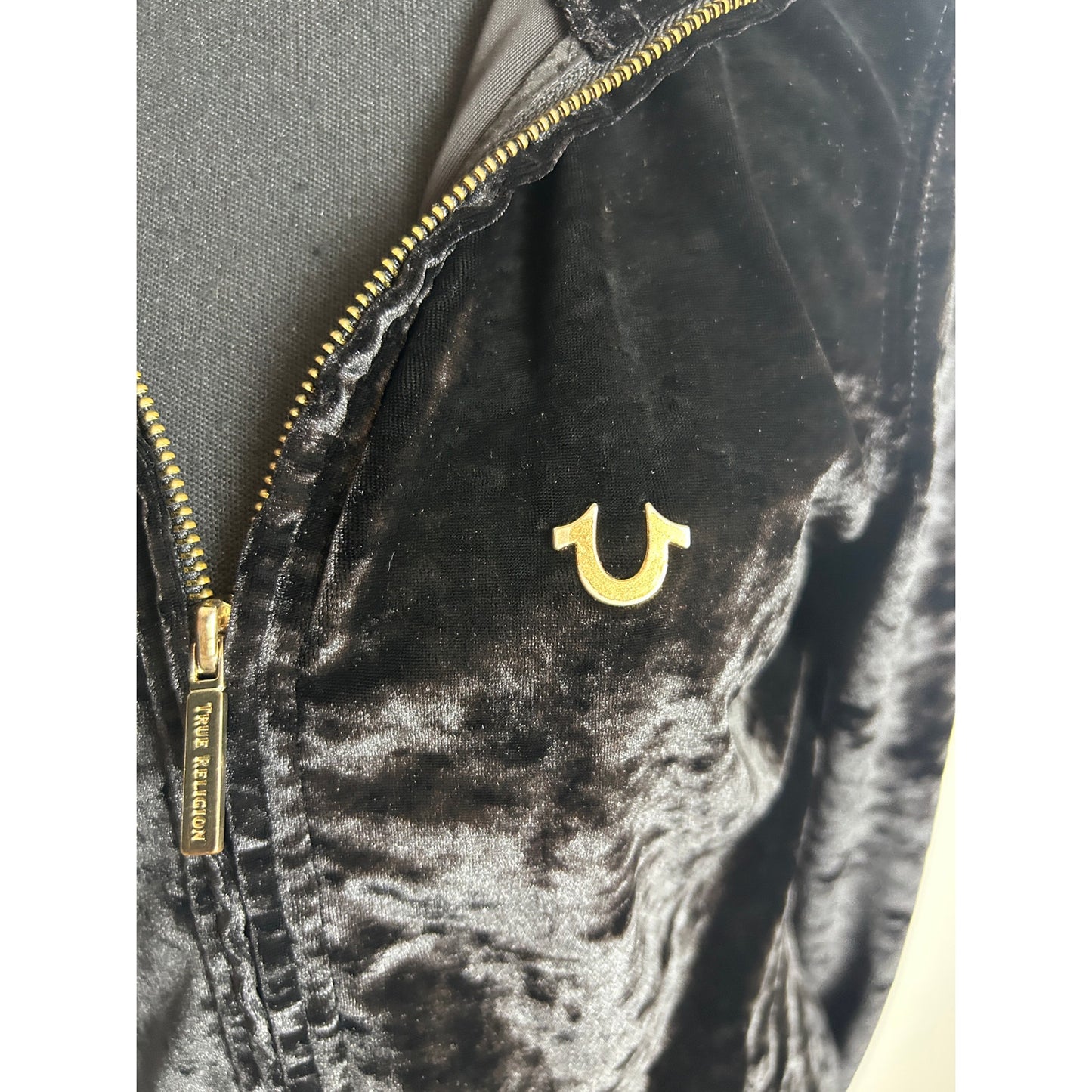 True Religion Velours Trainingsjacke Größe S NWOT Y2K Indie Sleaze Zip Up Logo