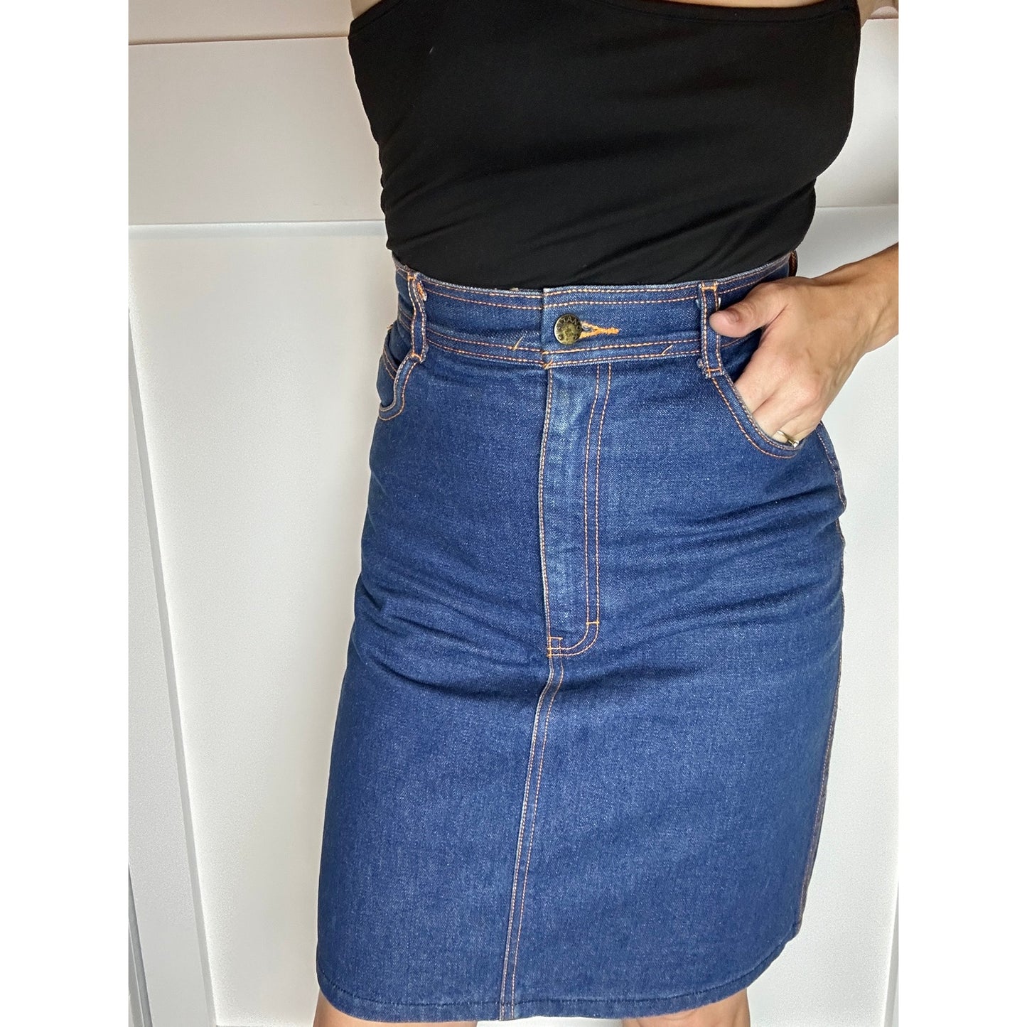 Vintage Gitano Medium Wash Denim Skirt Split Back A-Line Pencil Style Size 25