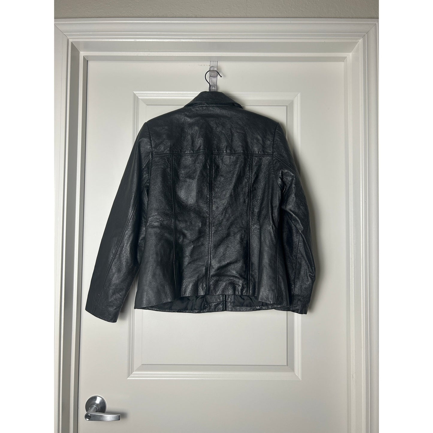 Bagatelle Lederjacke Blazer – Taillierter Moto-Blazer (Model Off Duty Edit)
