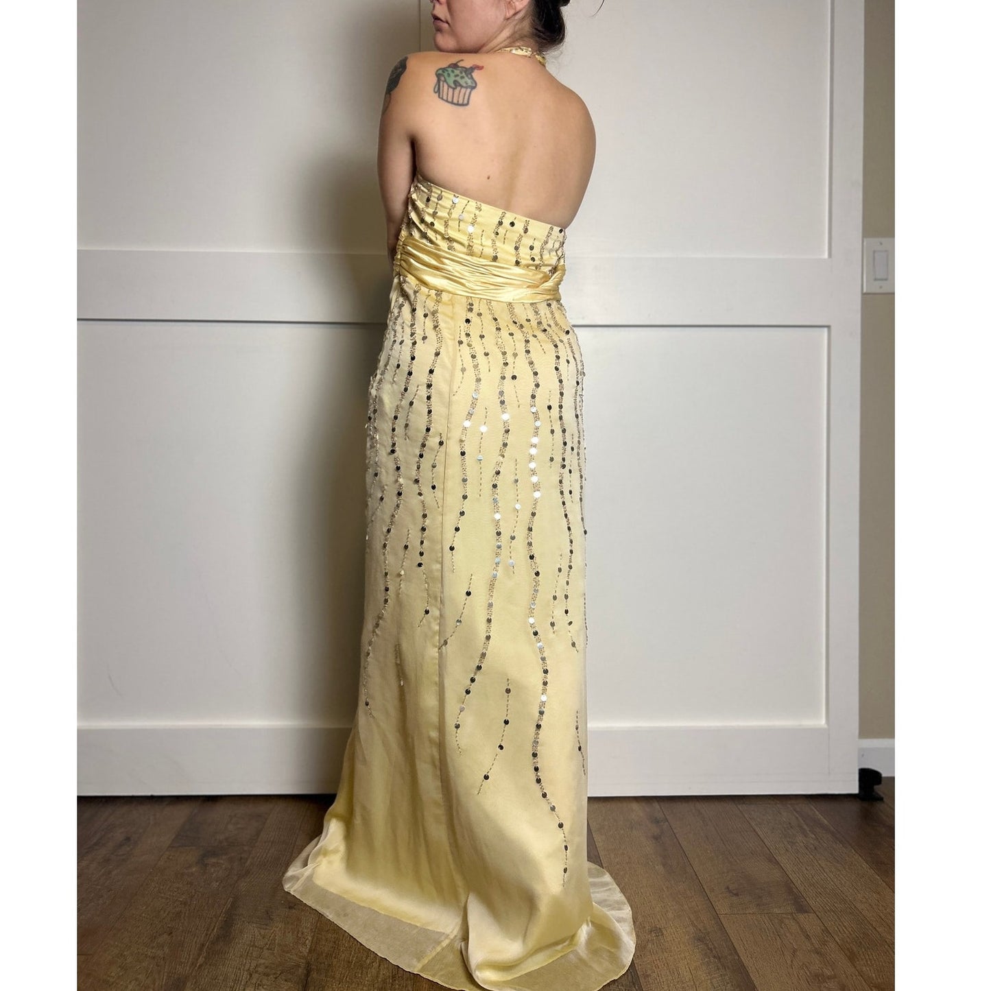 Y2K Gold Sequin Halter Dress Size 6 Formal Party Dress 2000s