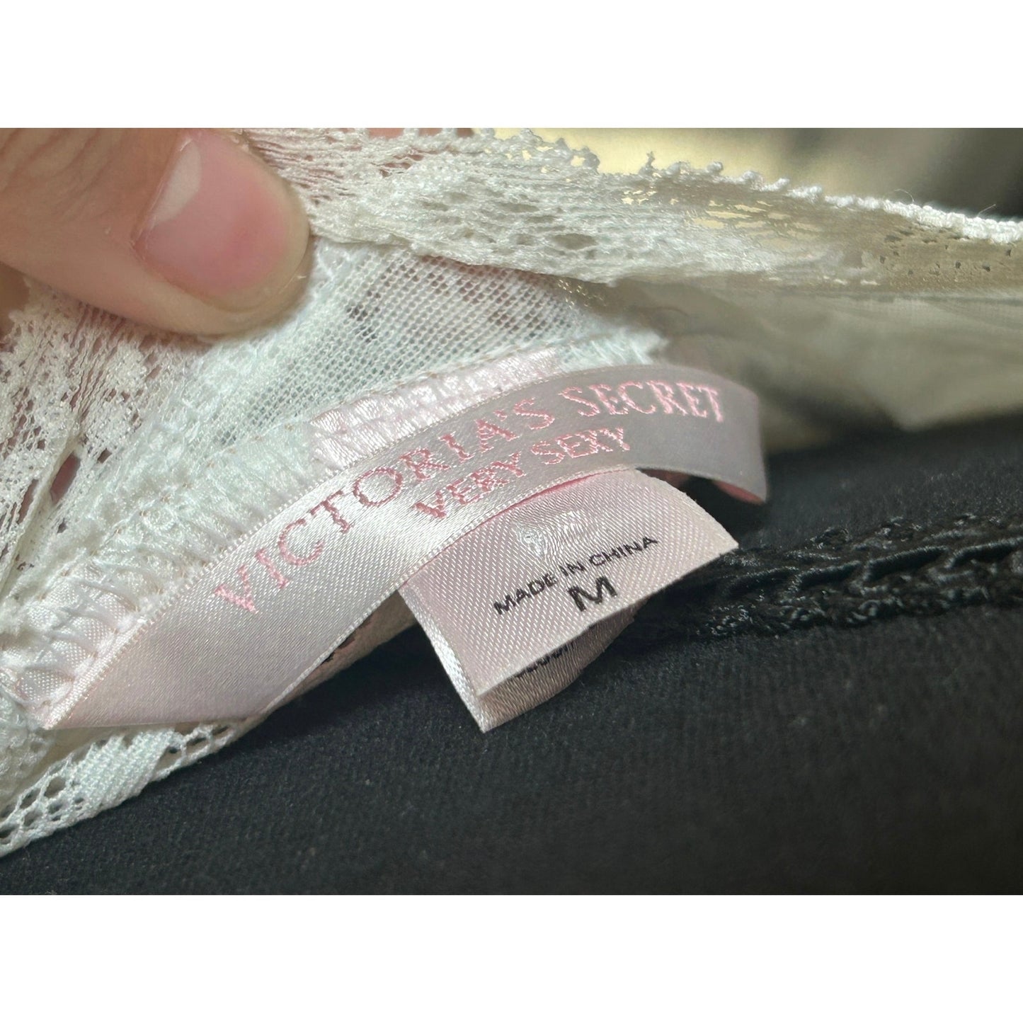 Victoria’s Secret Very Sexy Lace Slip Cheetah Trim Size M Y2K Lingerie